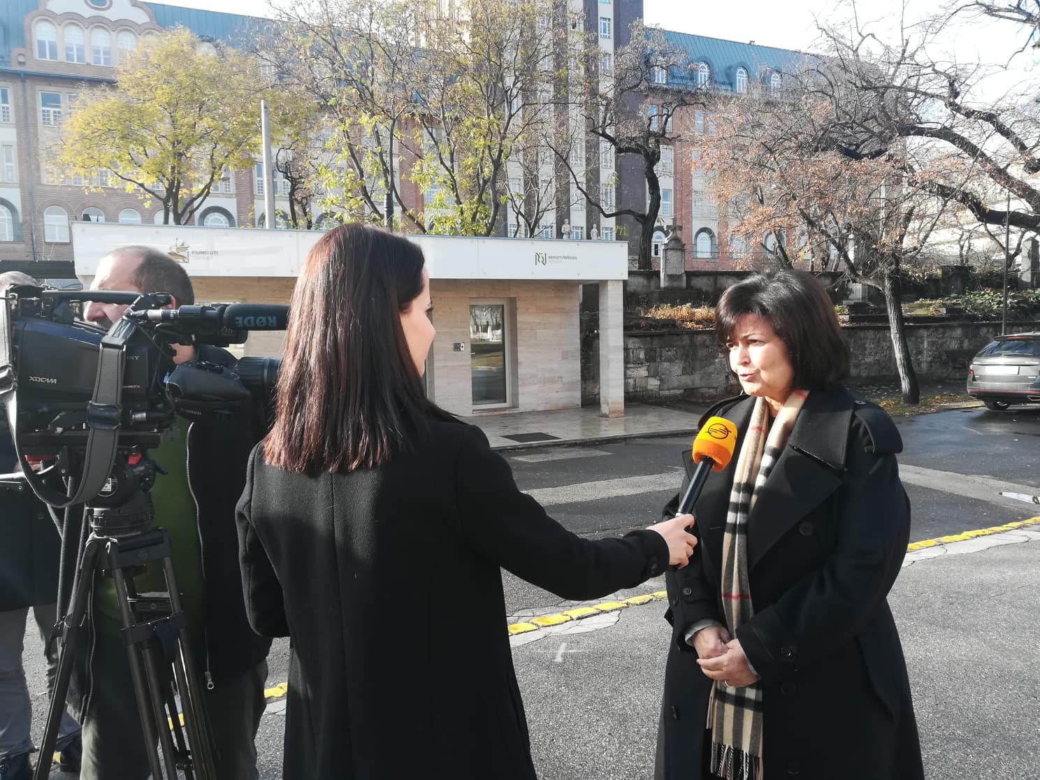 Négyszáz mikuláscsomagot ajánlott fel a NÖRI csángóföldi és kárpátaljai hátrányos helyzetű óvodásoknak