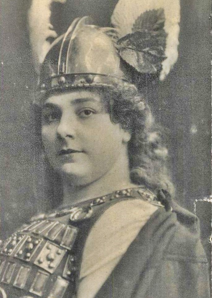 Haselbeck Olga, L. (László Gézáné)