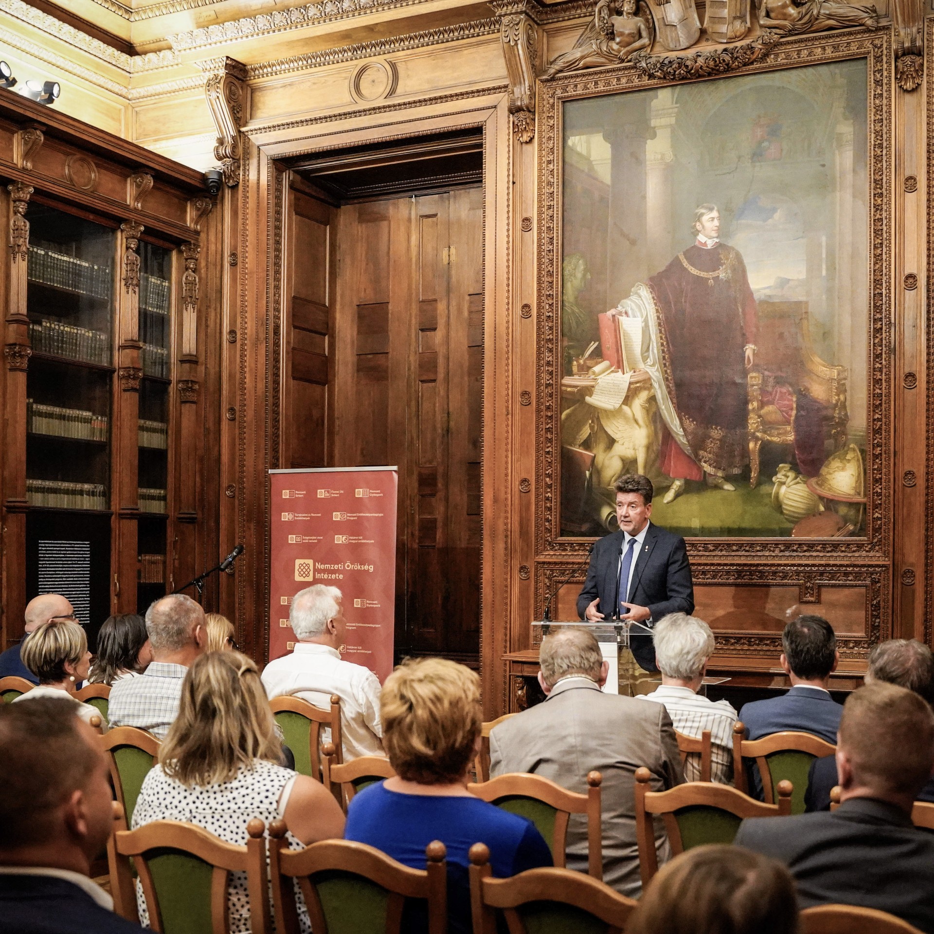 Országossá válik a nemzeti emlékezetpedagógiai program
