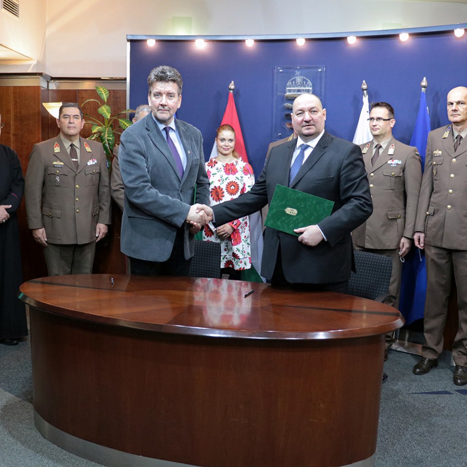 Katonahőseinkre emlékezve