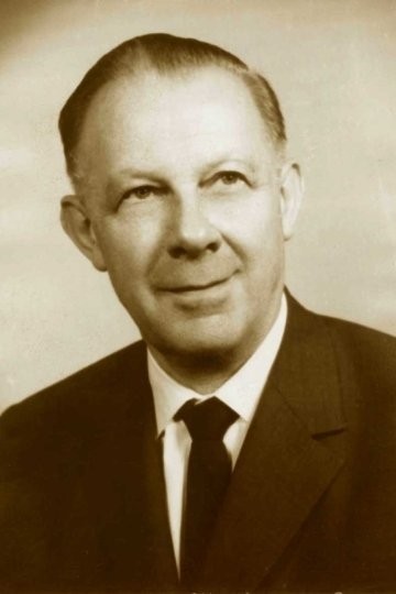 Ember Győző