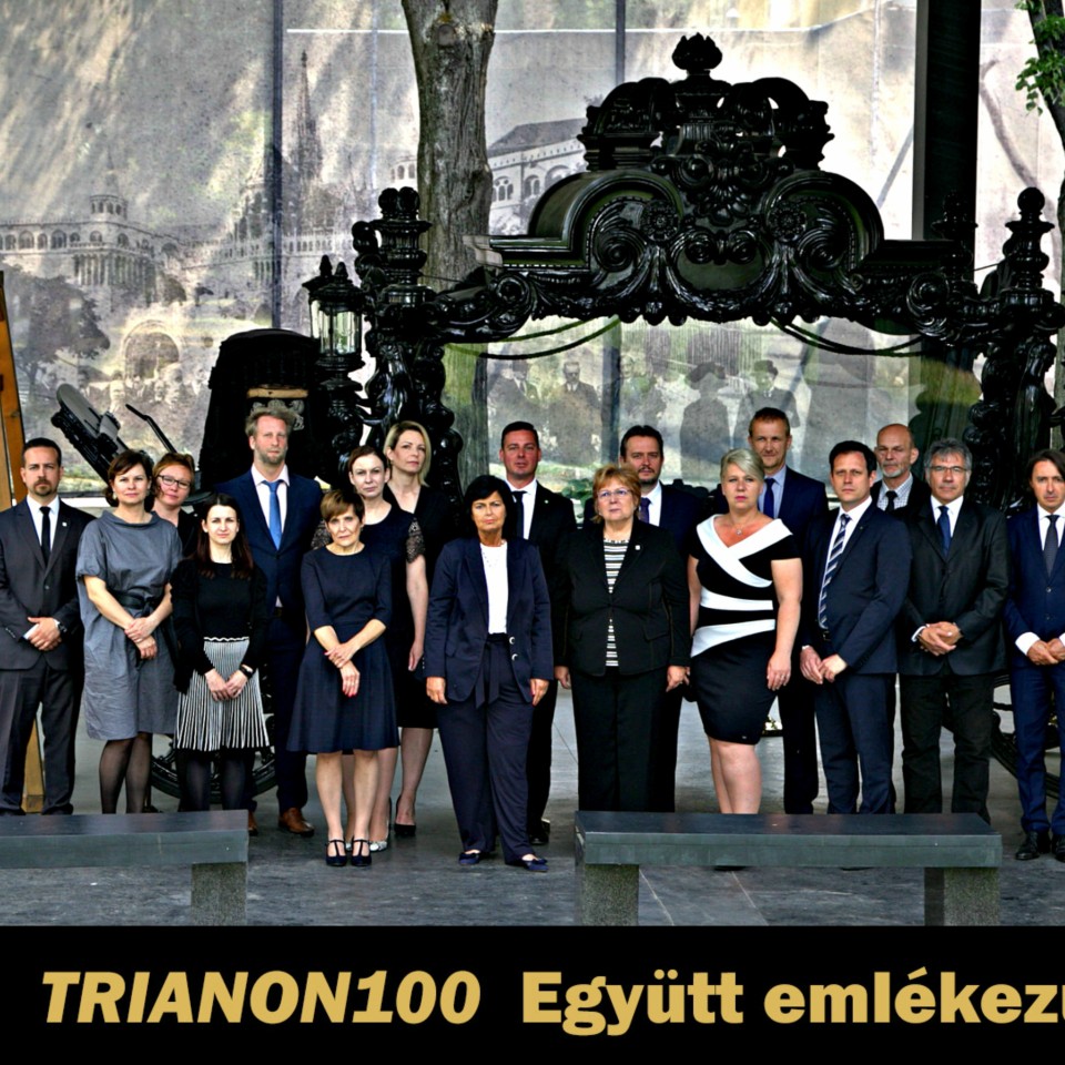 Trianonra emlékezett a Nemzeti Örökség Intézete