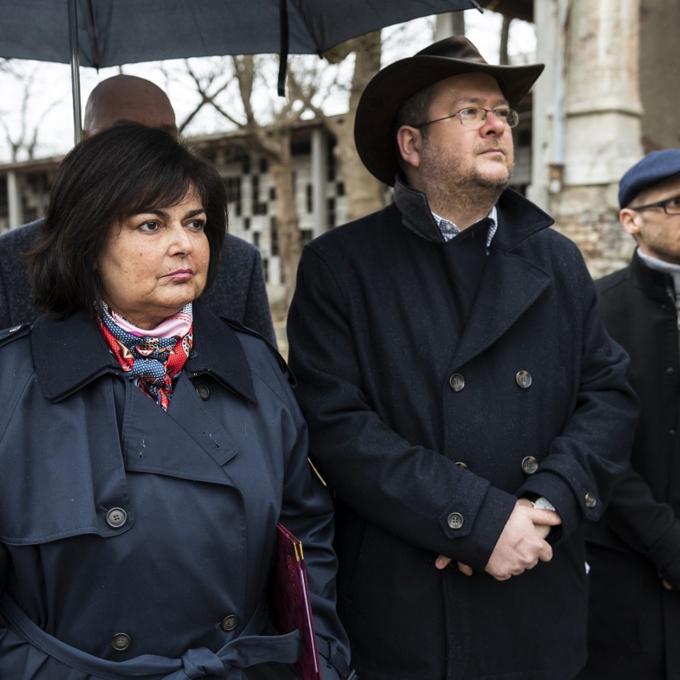 Kodolányi Jánosra emlékeztünk Farkasréten