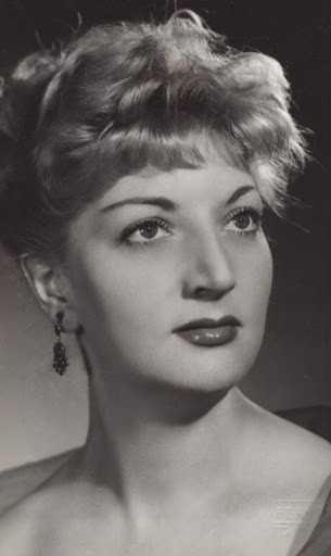 Déry Gabriella