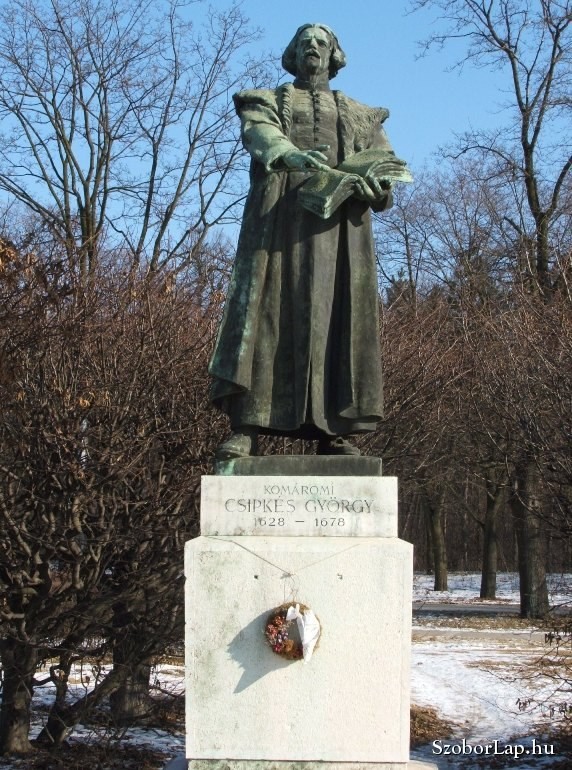 Komáromi Csipkés György