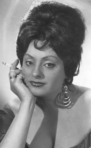 Komlóssy Erzsébet