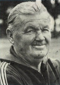 Lakat Károly
