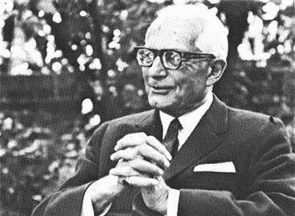 Passuth László