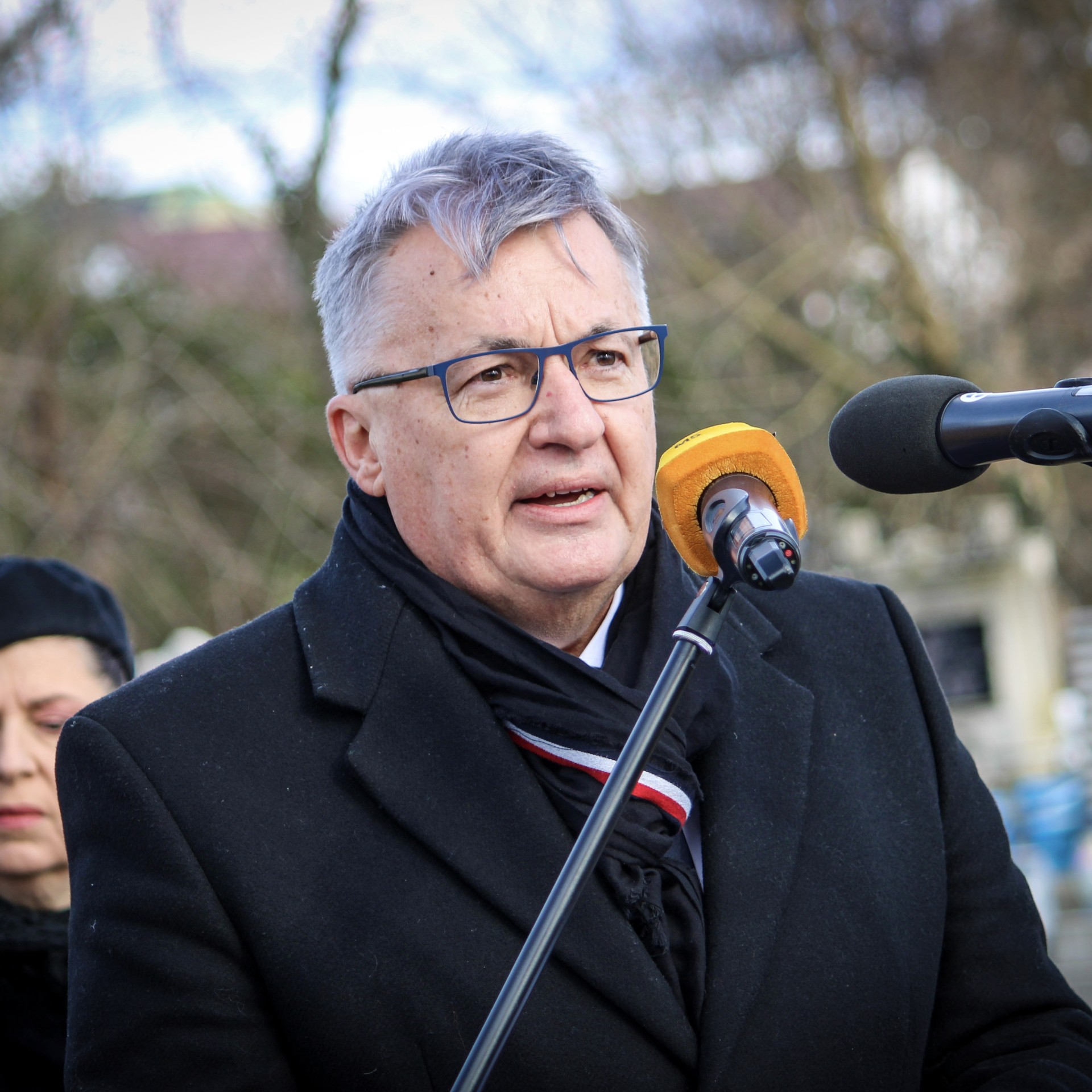 Mától Kisvárdán is okos parcellakő segíti a múlt megőrzését