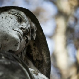 Mindenszentek és halottak napja a Fiumei úti sírkertben