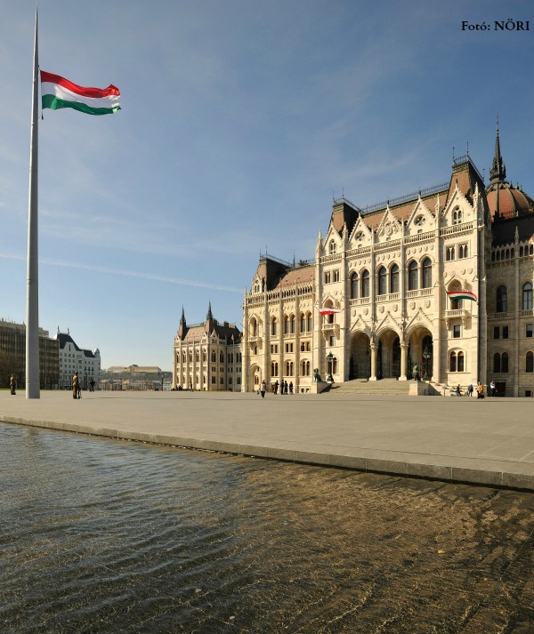 Kossuth tér