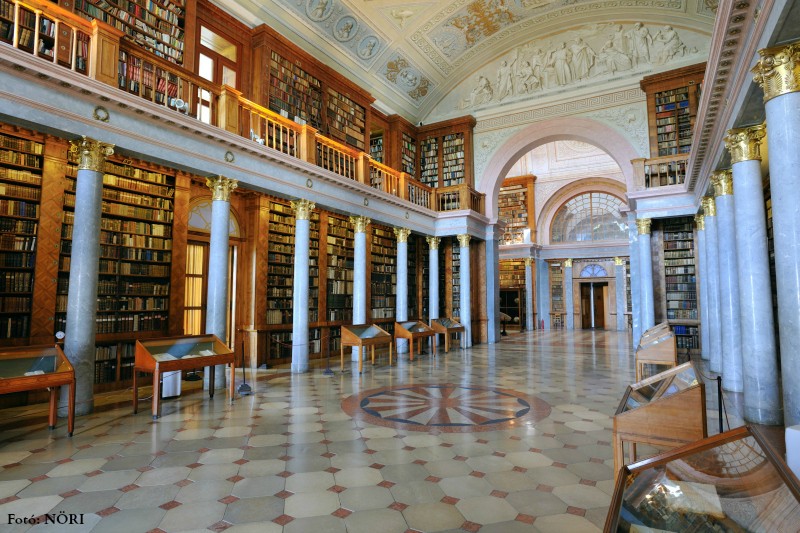 Pannonhalma, Bencés Főapátság