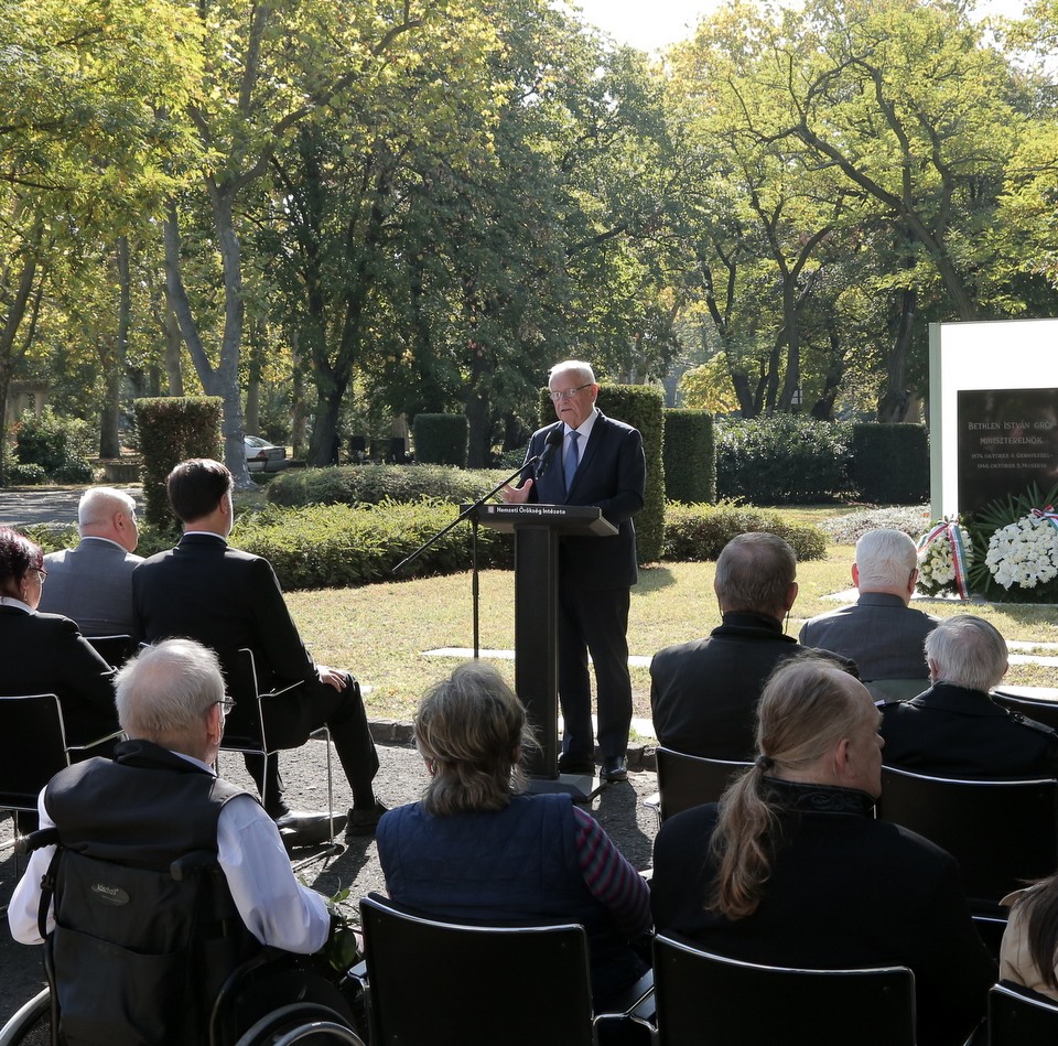 Bethlen életműve a nemzeti újrakezdés mércéje - 75 éve halt meg Gróf Bethlen István