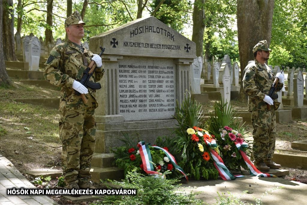 A hősökre emlékeztek országszerte a NÖRI felhívására