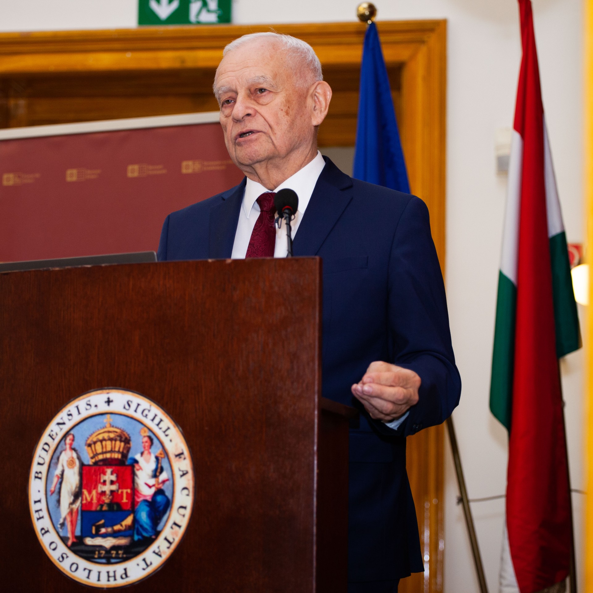 Meg kell ismertetni az emlékhelyeket a következő generációkkal