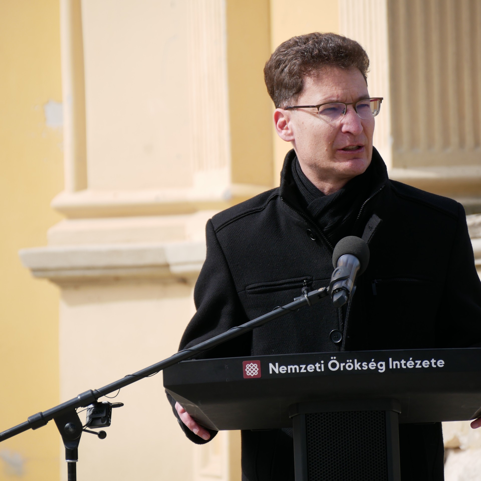 Okos parcellaköveket avattak Székesfehérváron