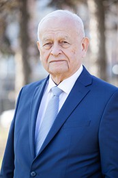 Harrach Péter