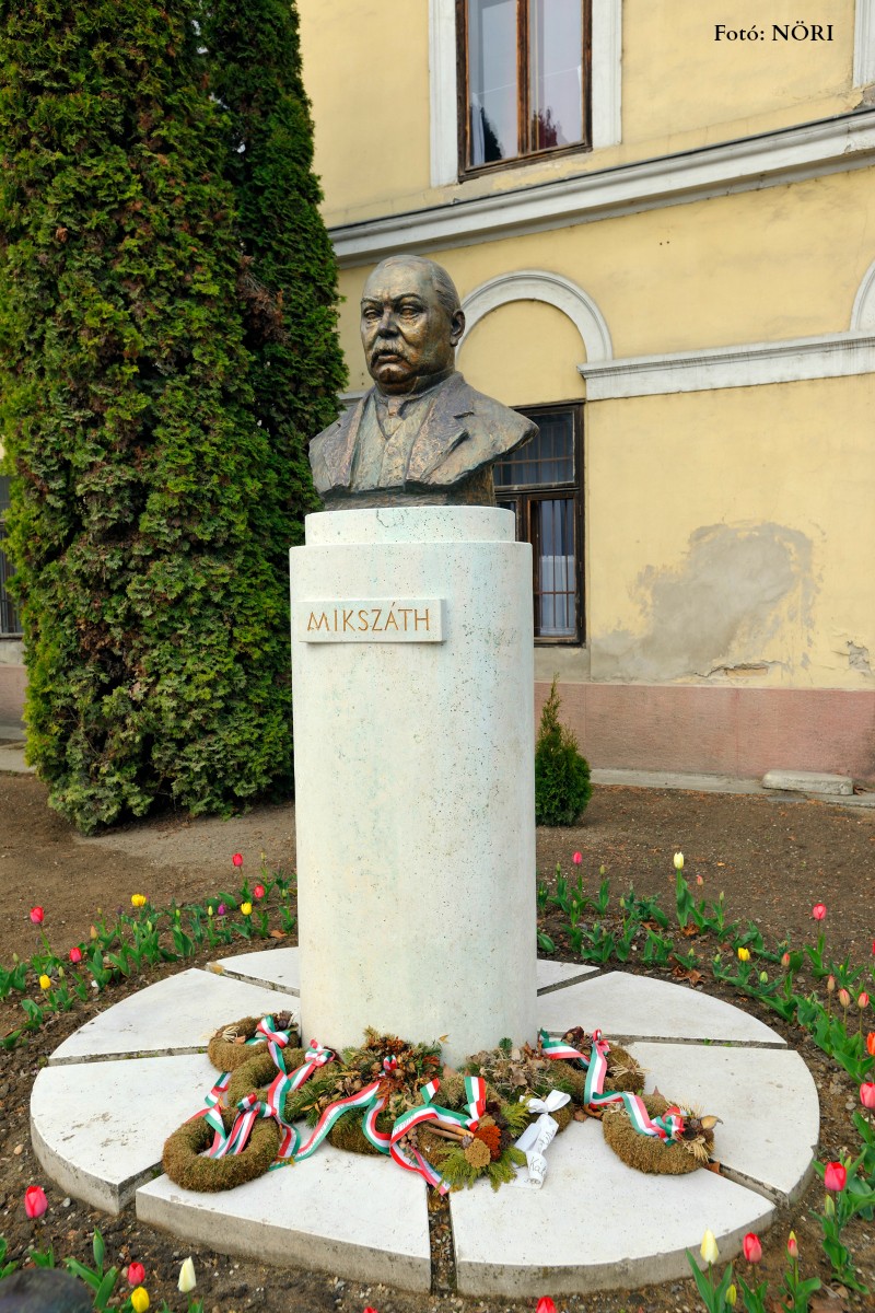 Balassagyarmat, Vármegyeháza 