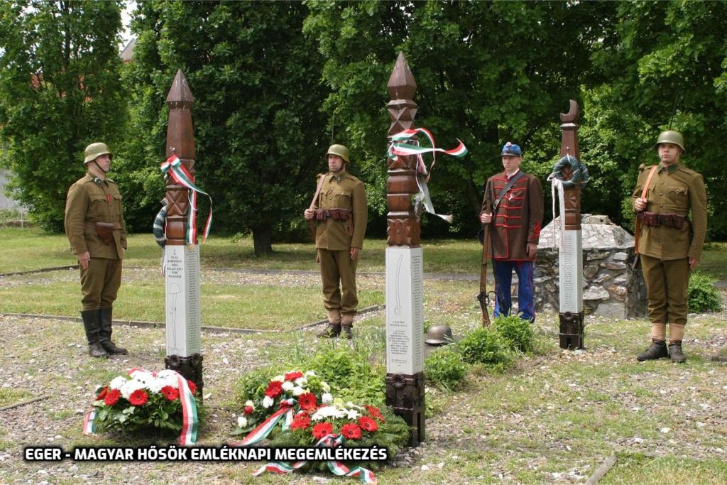 A hősökre emlékeztek országszerte a NÖRI felhívására