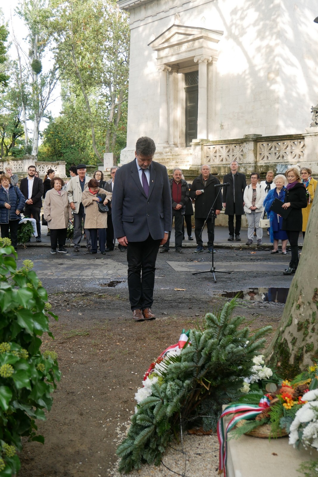 Megújult Erkel Ferenc síremléke a Fiumei úti sírkertben